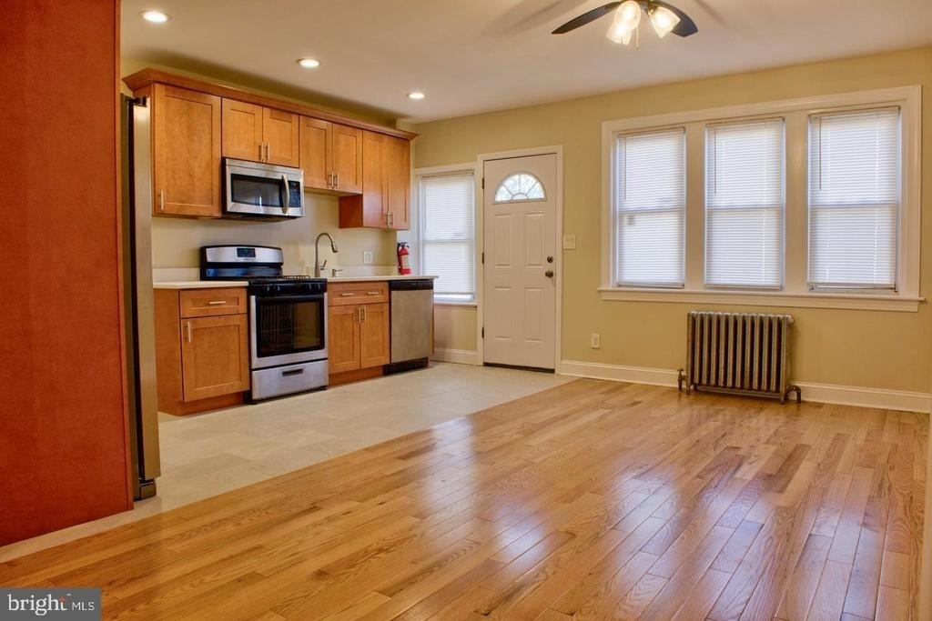 1854 44th Street - Photo 6