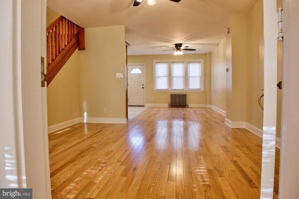 1854 44th Street - Photo 4