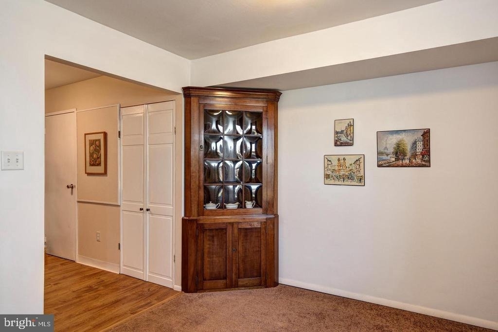 1013 Harbour Drive - Photo 5