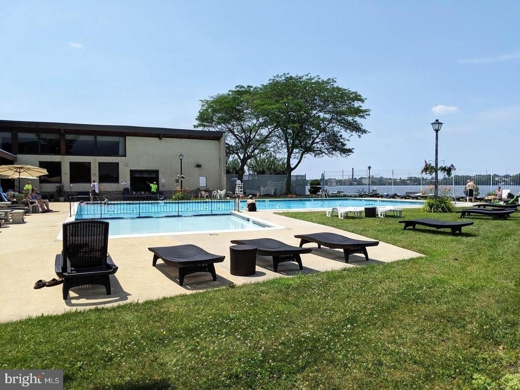 1013 Harbour Drive - Photo 22