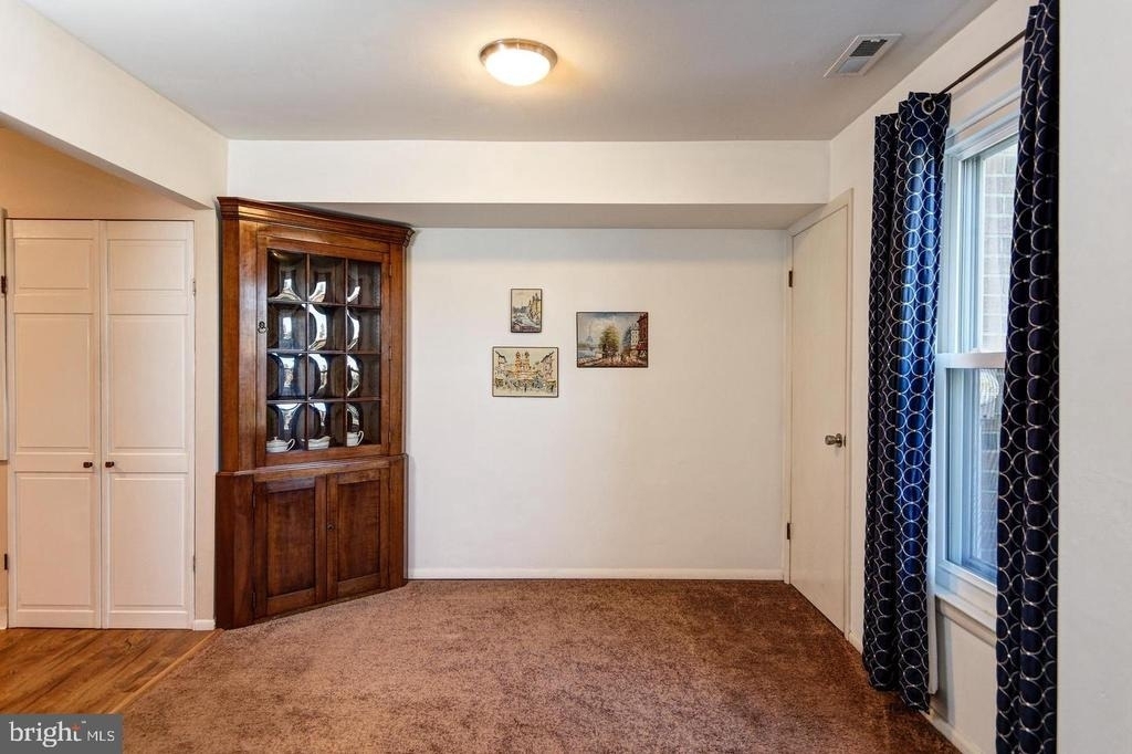 1013 Harbour Drive - Photo 6