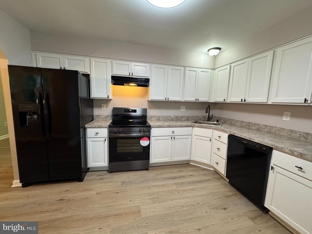 29831 Lee Road - Photo 7