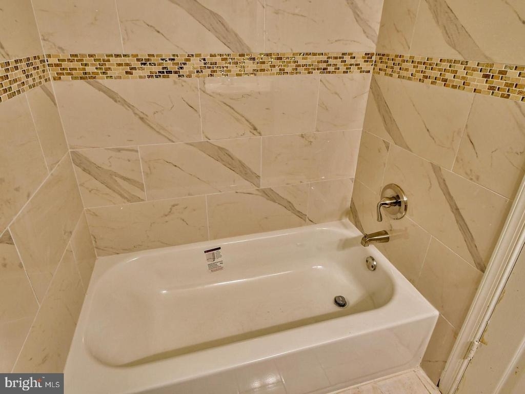 2010 Alice Avenue - Photo 22