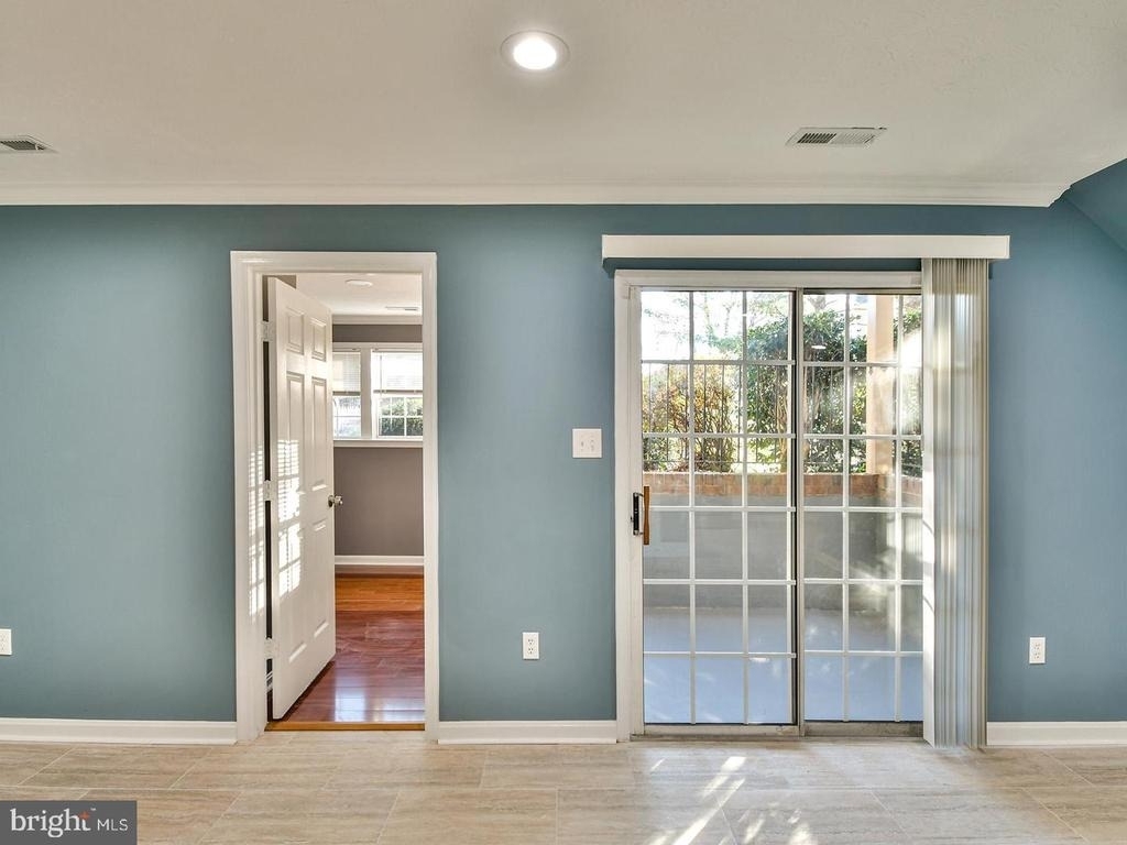 2010 Alice Avenue - Photo 8
