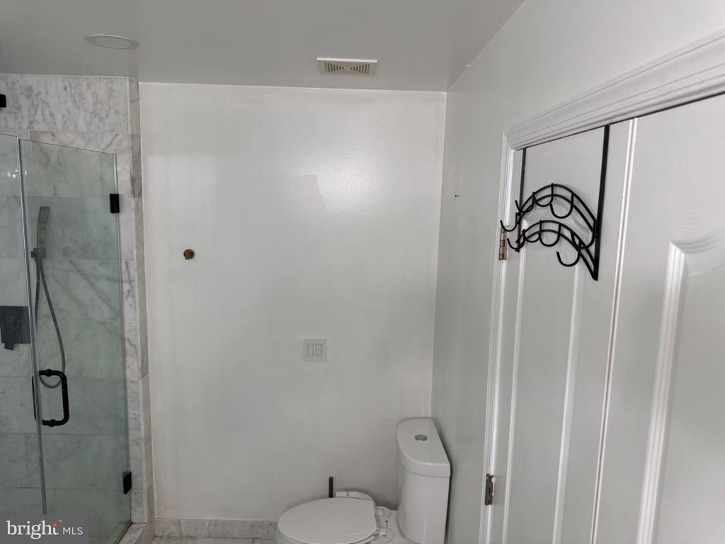 714 Parev Way - Photo 76