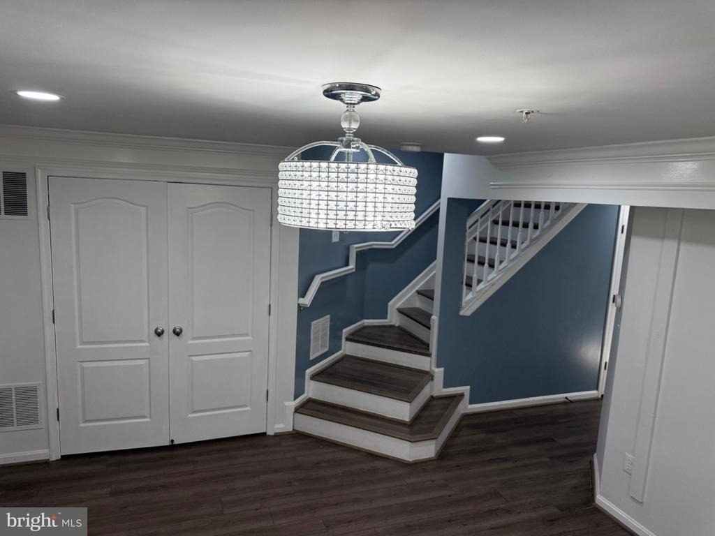 714 Parev Way - Photo 21