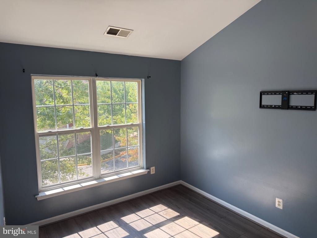 714 Parev Way - Photo 82