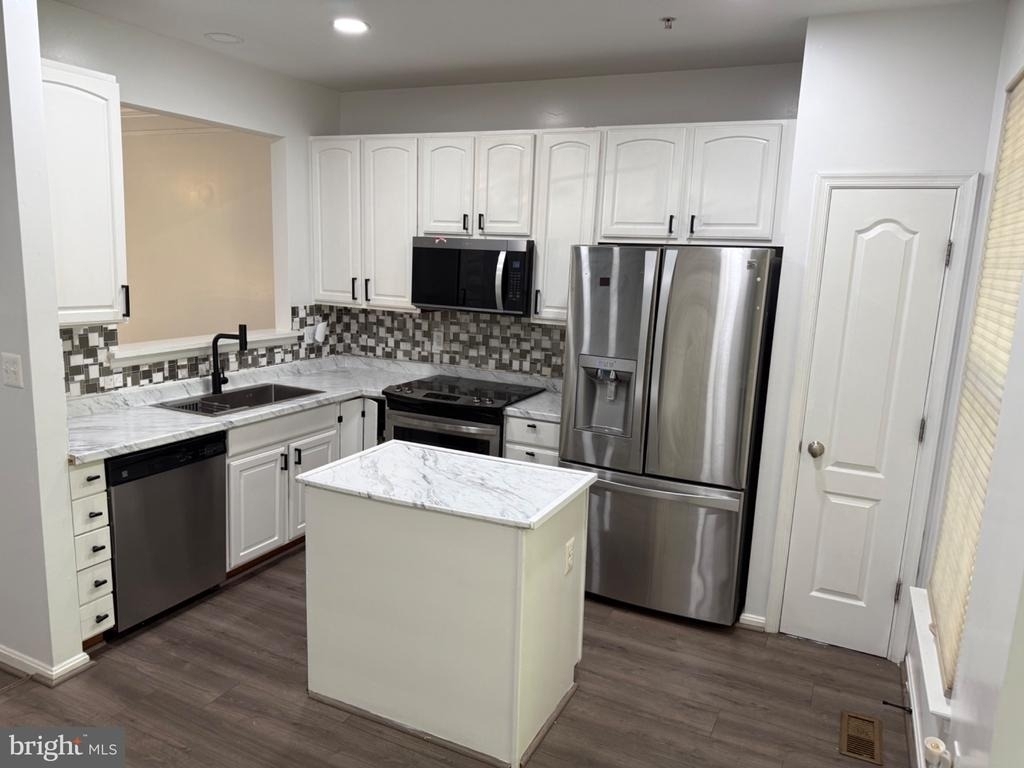 714 Parev Way - Photo 49
