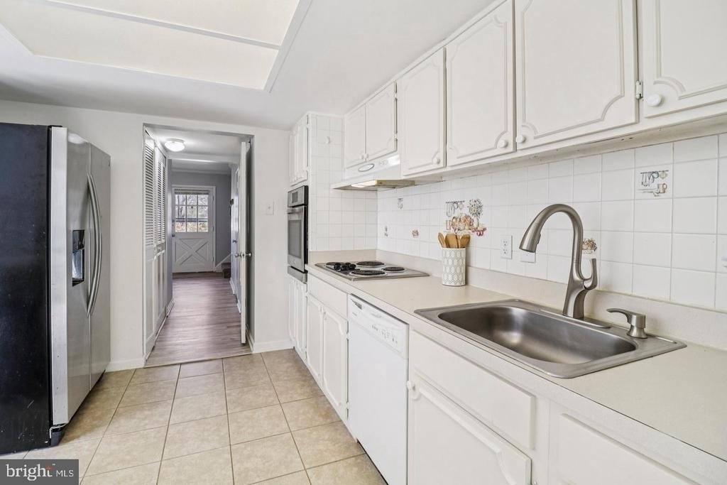 12705 Marquette Lane - Photo 9