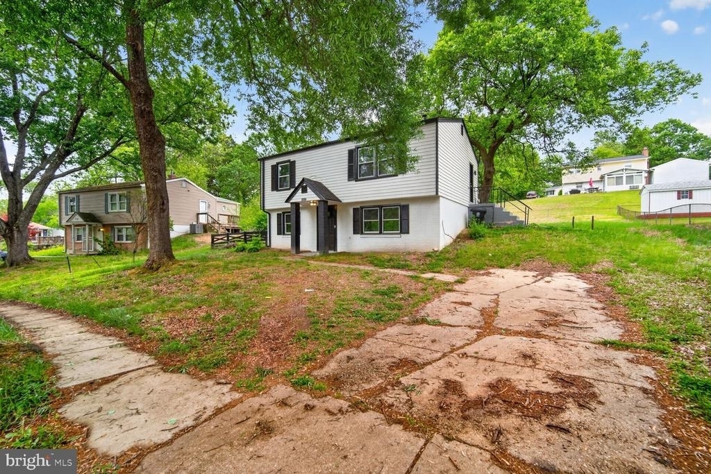 3604 Halloway N - Photo 25