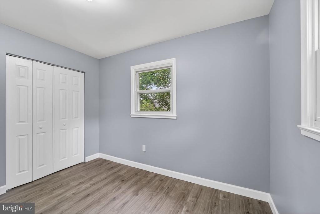 3604 Halloway N - Photo 12