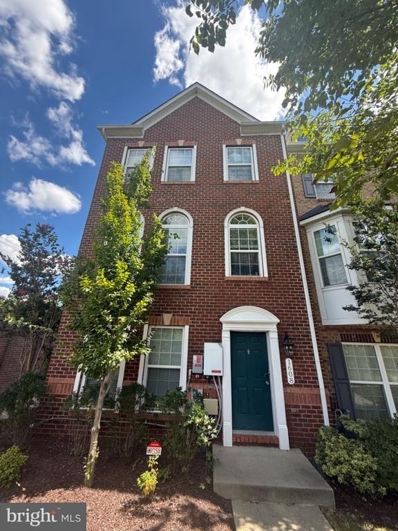 1608 Wesbourne Drive - Photo 0