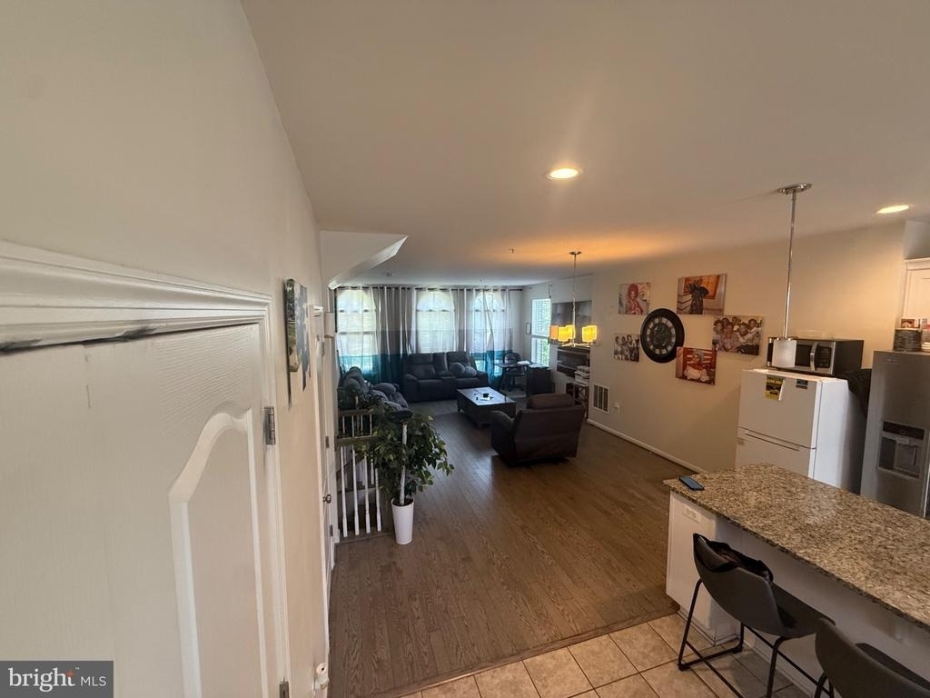 1608 Wesbourne Drive - Photo 10
