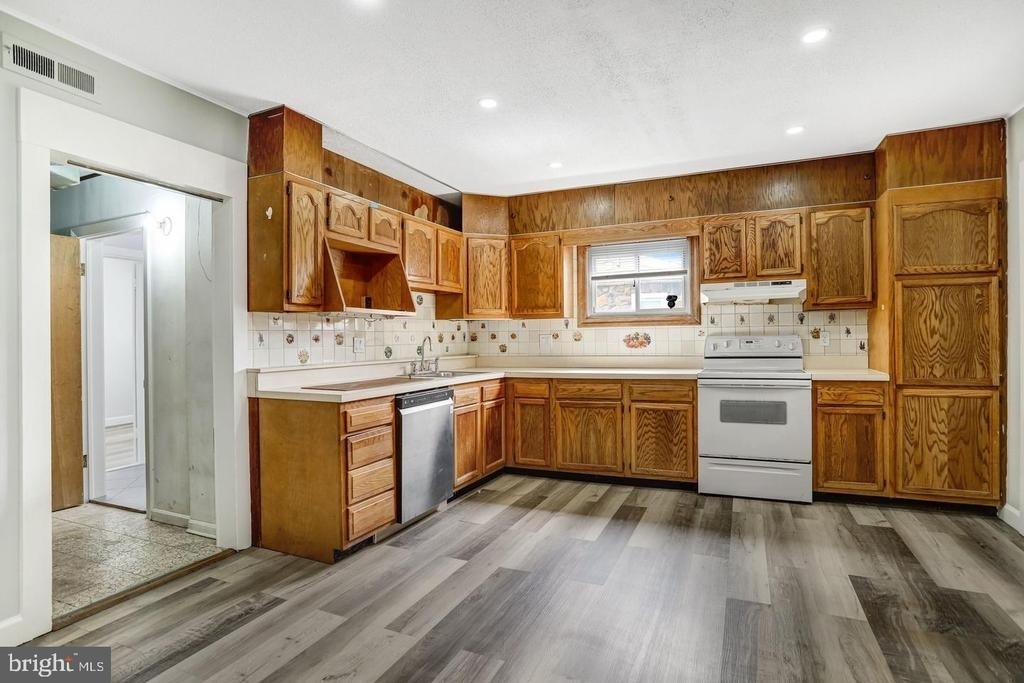 6226 20th Avenue - Photo 5