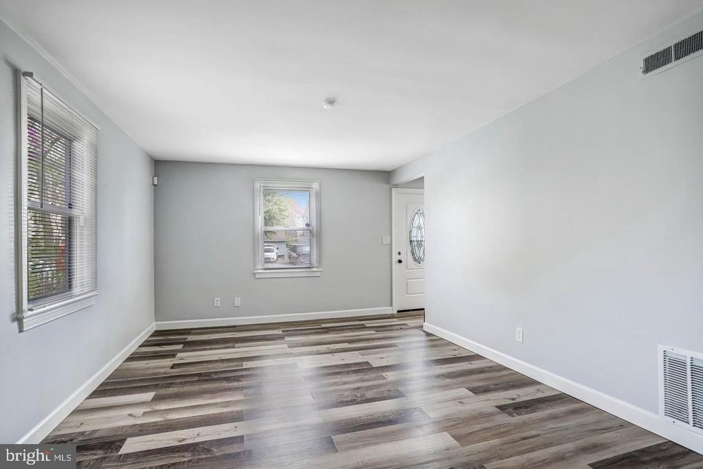 6226 20th Avenue - Photo 2