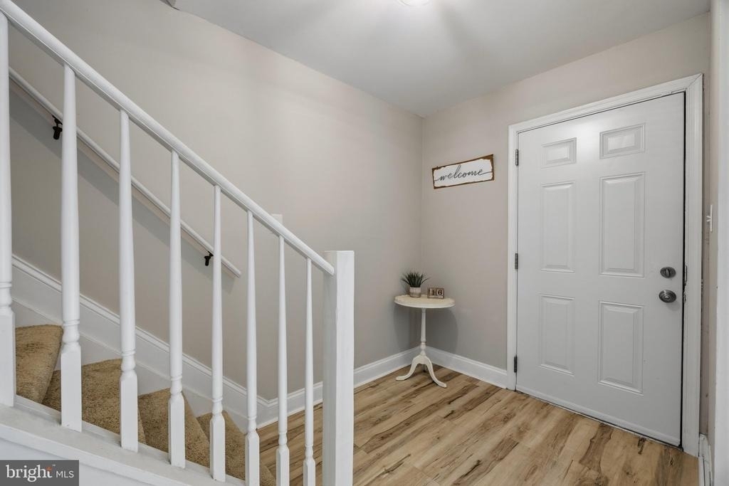 7110 Marbury Court - Photo 3