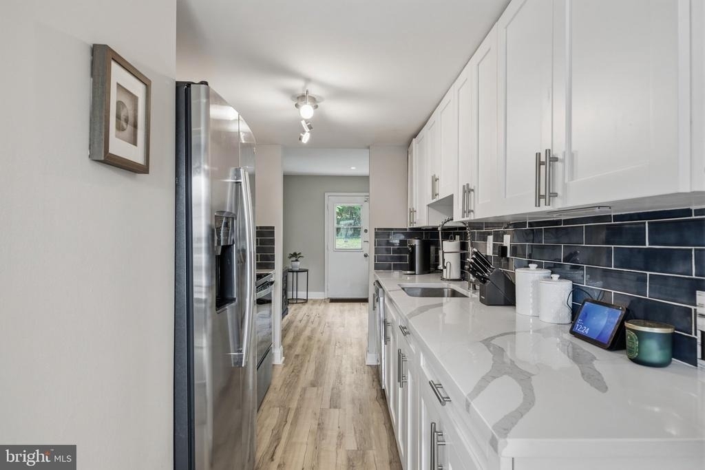 7110 Marbury Court - Photo 9