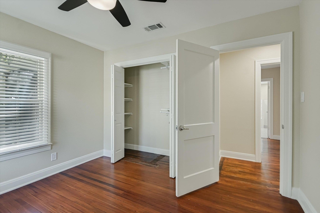 1001 E 39th St - Photo 13