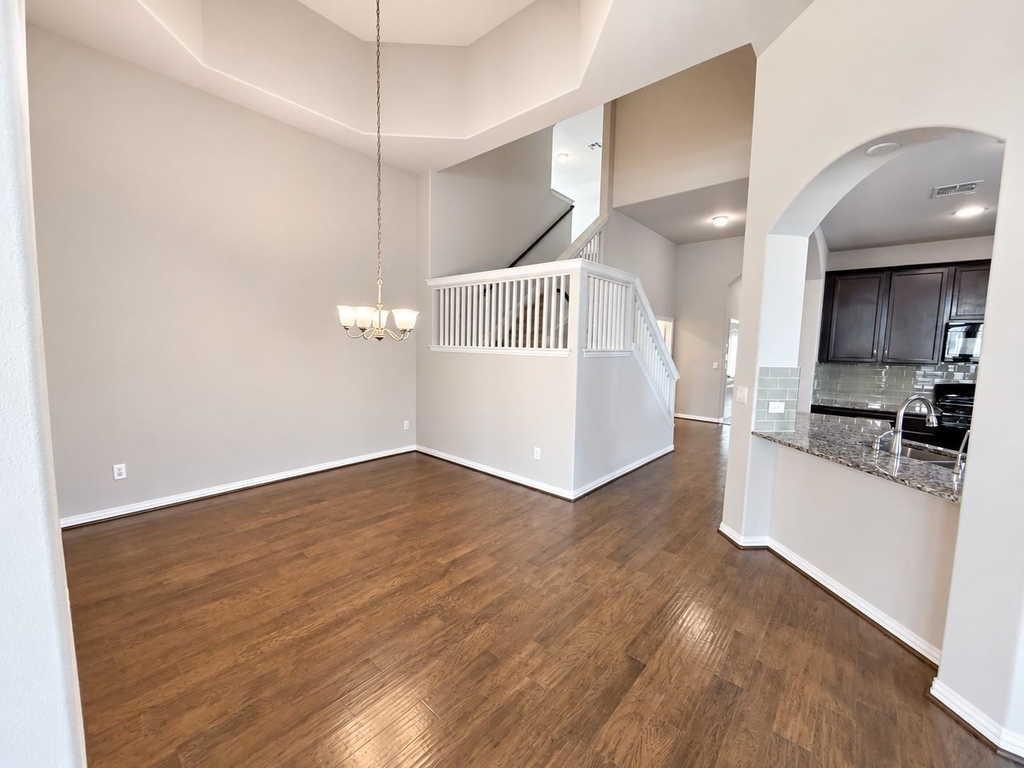 6050 Malta Cir - Photo 8