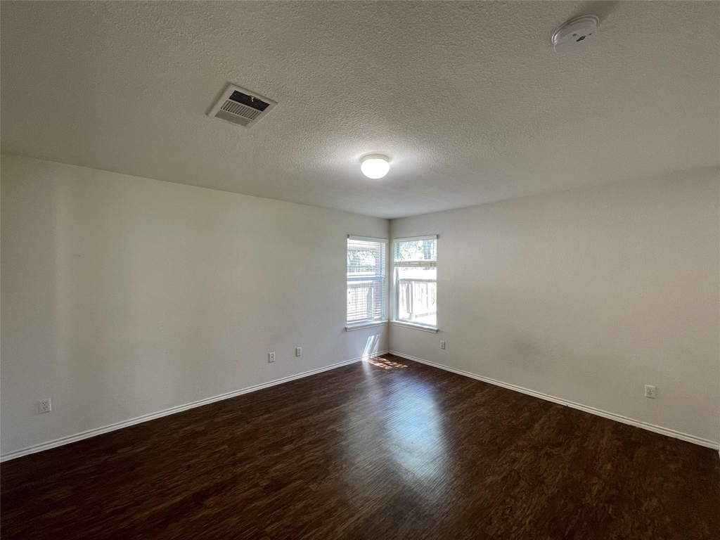 3830 Castle Rock Cv - Photo 12