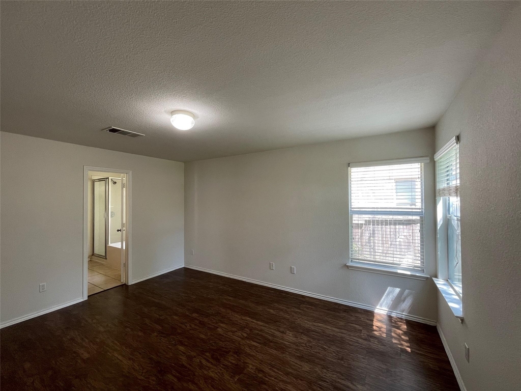 3830 Castle Rock Cv - Photo 14