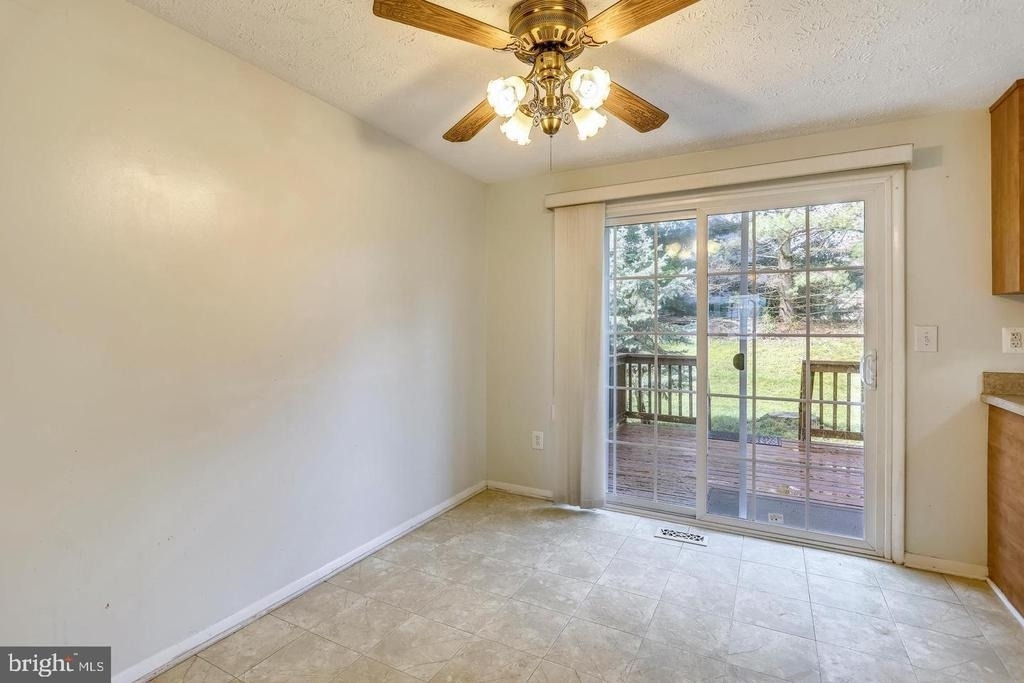 11127 Captains Walk Court - Photo 2