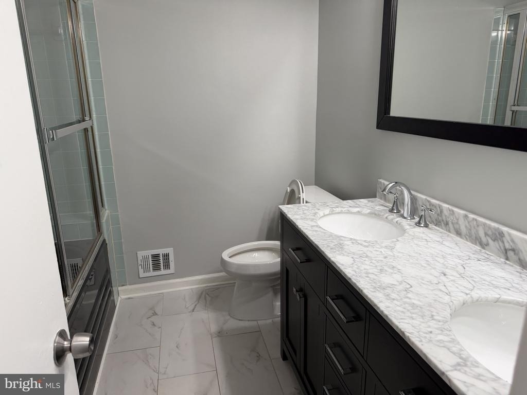 13100 Cabinwood Dr - Photo 11