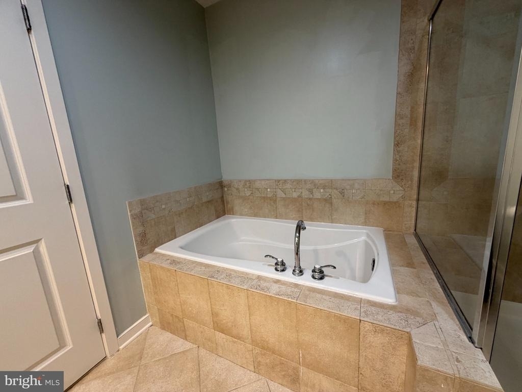 2352 Cobble Hill Terrace - Photo 18