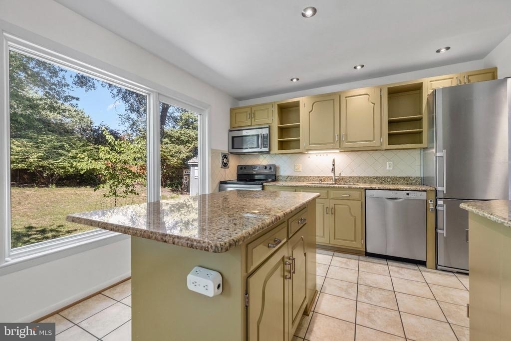 2409 Hayden Drive - Photo 5