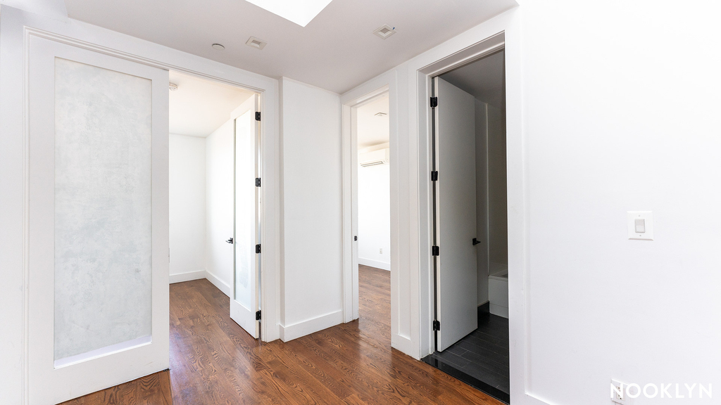 1784 Broadway - Photo 5