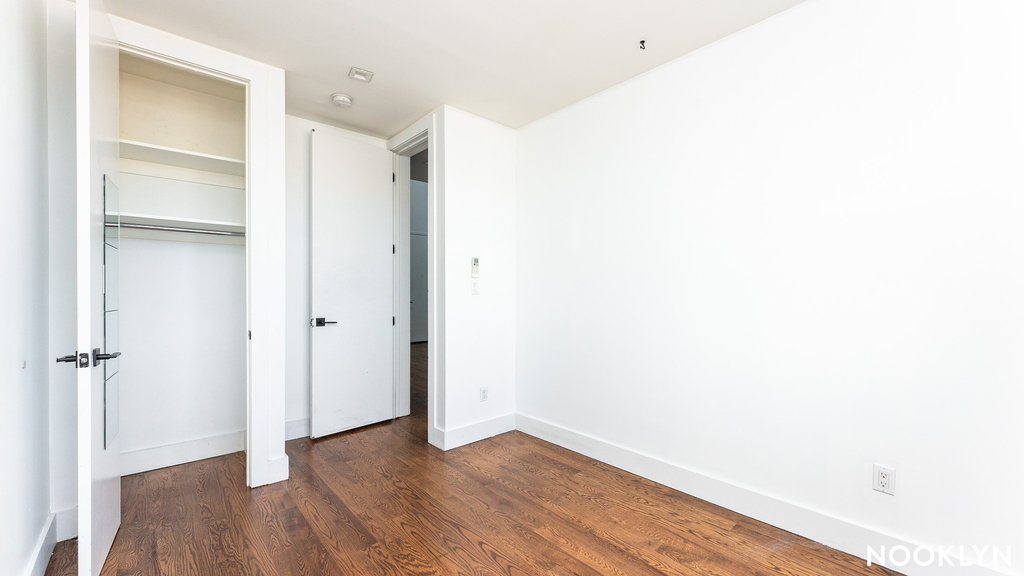 1784 Broadway - Photo 13