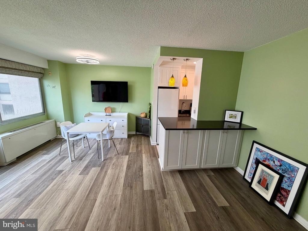 5500 Friendship Boulevard - Photo 7