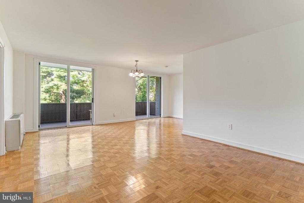 7505 Democracy Boulevard - Photo 2