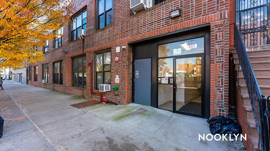 70 Kosciuszko St - Photo 9