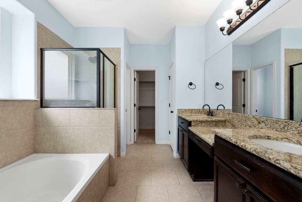 8525 Reggio St - Photo 15