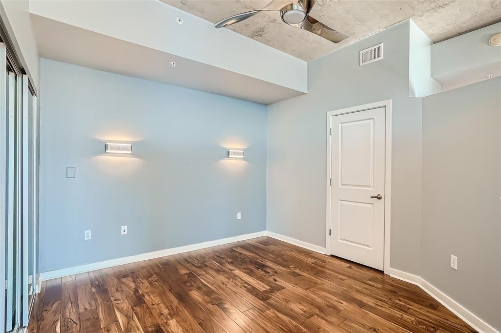 360 Nueces St - Photo 19