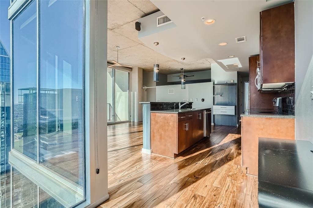 360 Nueces St - Photo 18