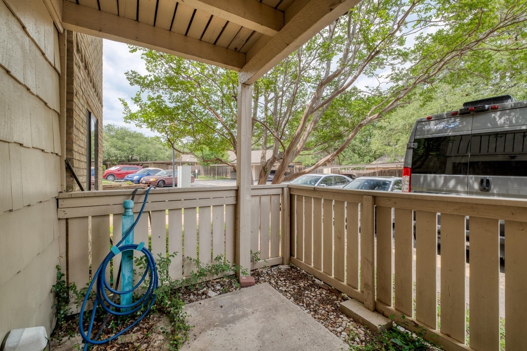 8210 Bent Tree Rd - Photo 19