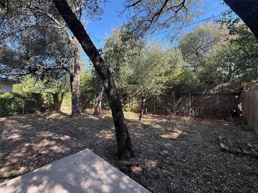 8713 Talyne Chaise Cir - Photo 10
