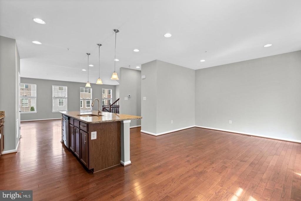 6704 Saw Mill Court - Photo 11