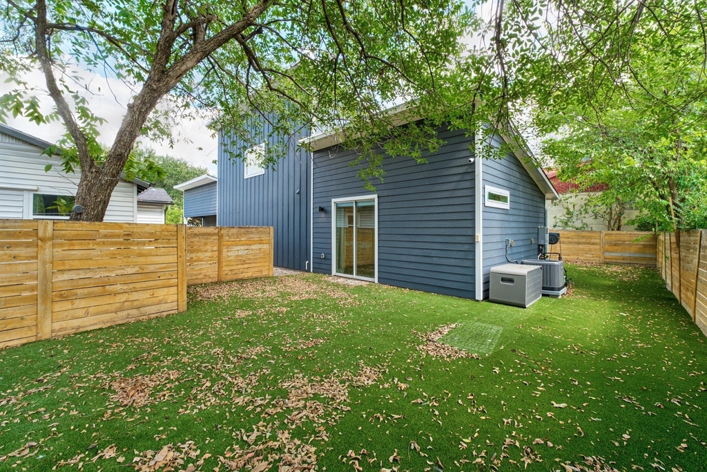 6503 Felix Ave - Photo 21