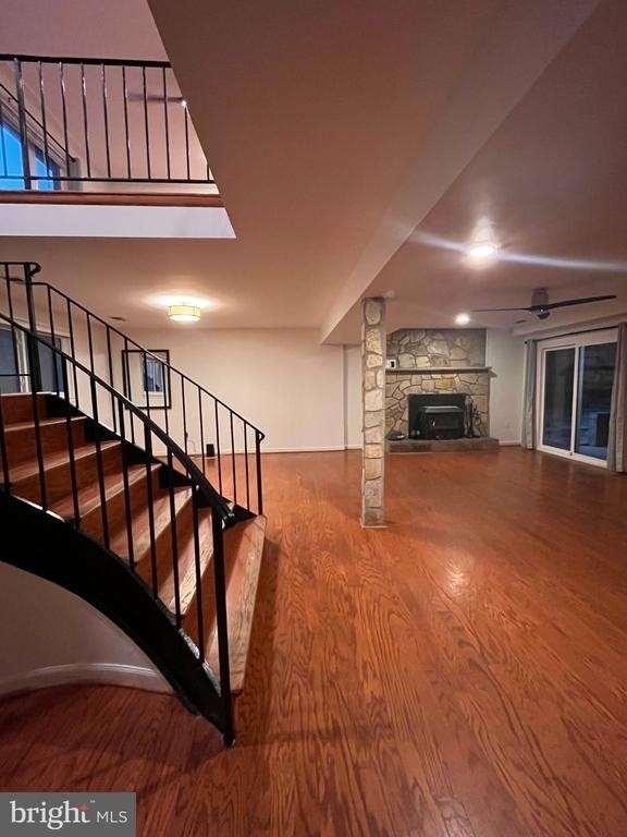 8677 Valley Drive - Photo 9
