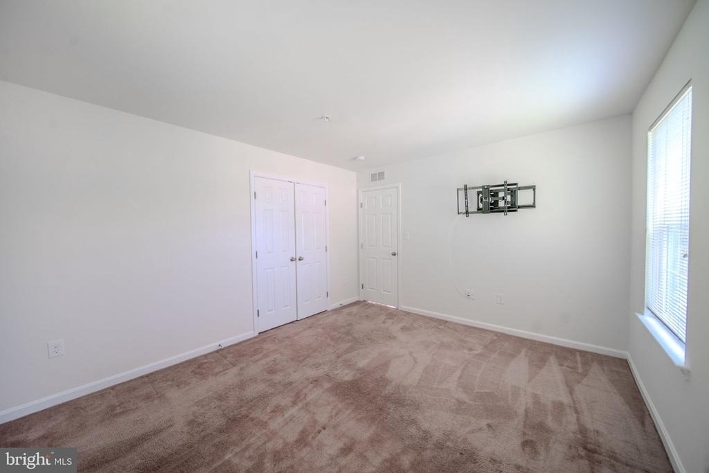 7356 Tottenham Drive - Photo 34