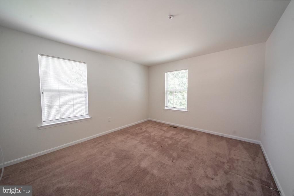 7356 Tottenham Drive - Photo 31
