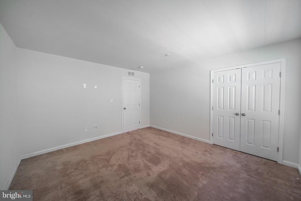 7356 Tottenham Drive - Photo 30