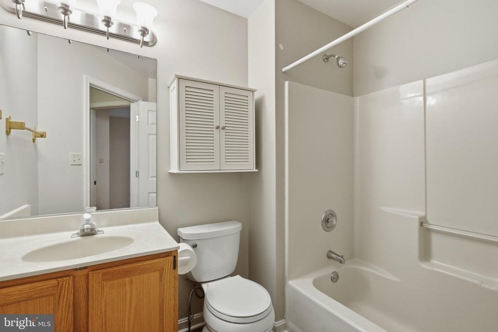 427 Lessin Drive - Photo 22