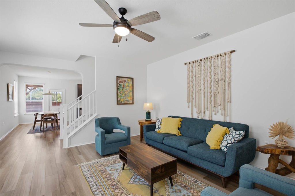 4605 Colmar Dr - Photo 9