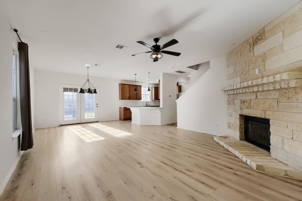 14220 James Buchanan St - Photo 4
