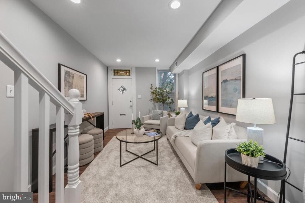 607 S Durham Street - Photo 3