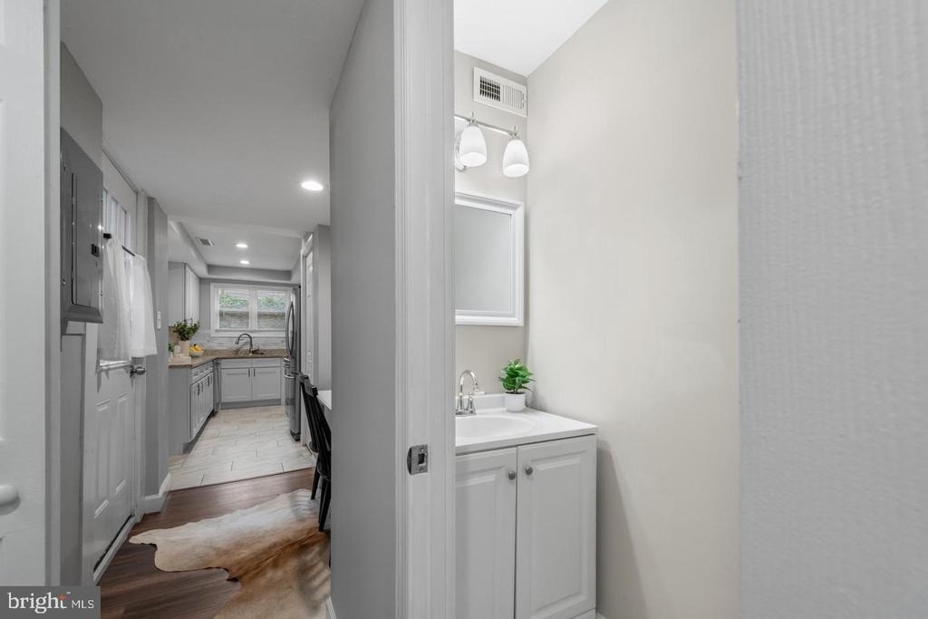 607 S Durham Street - Photo 9